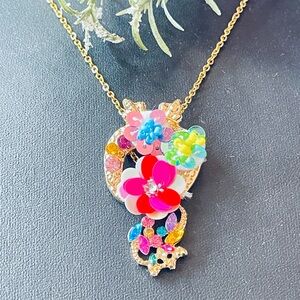 Floral Multicolor Pendant Necklace